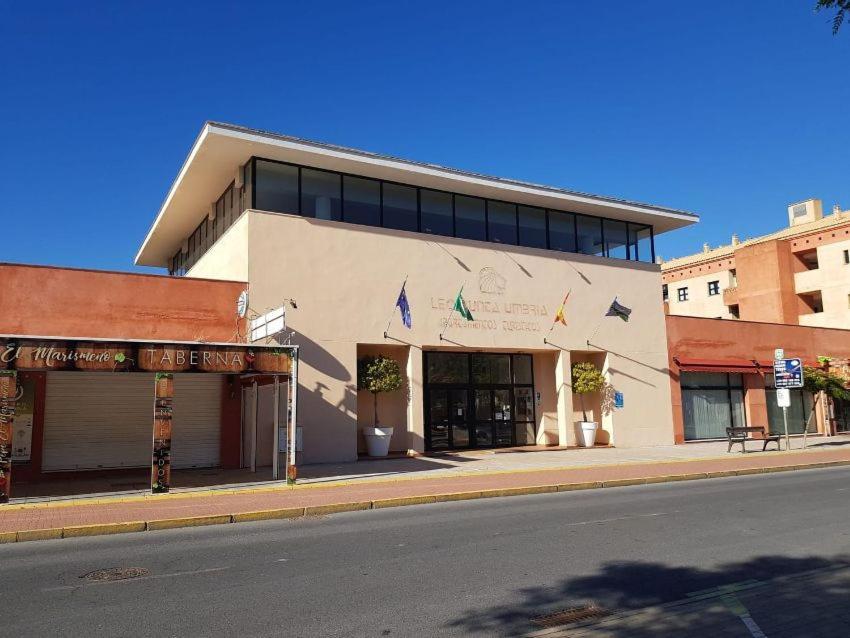 Apartamento Punta Umbria Parking Incluido Y Piscina Bagian luar foto